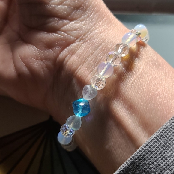 Stretch Bracelet Swarovski Crystal White Turquoise Venetian Glass Beach Gift Fun - Picture 4 of 4